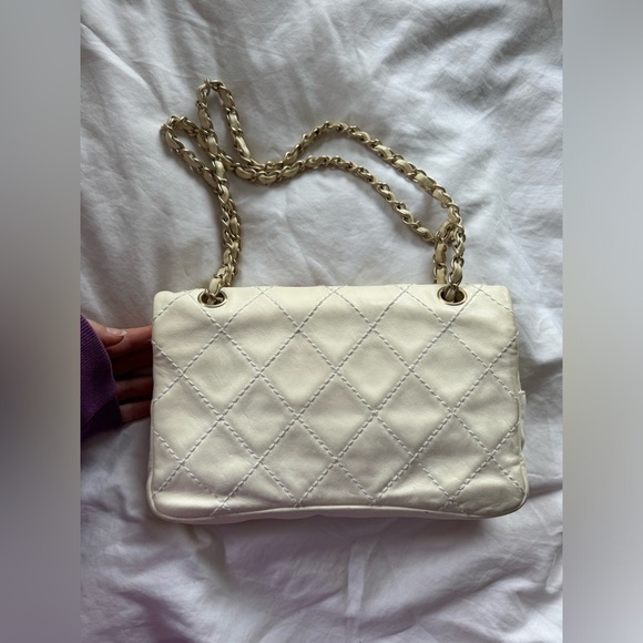 Vintage Chanel Rose Flap Bag - Picture 9 of 11